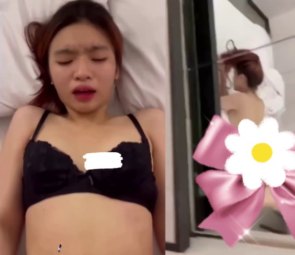 Dùng sextoy mới khiến bím em sướng tê